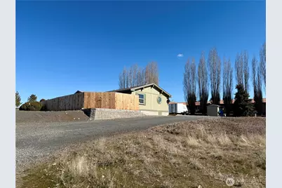 505 NW Portland Street, Wilbur, WA 99185 - Photo 2