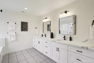 19519 19th Avenue Ct E, Spanaway, WA 98387 - Photo 32