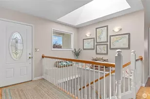 1042 Shorecrest Pl, Camano Island, WA 98282 - Photo 6