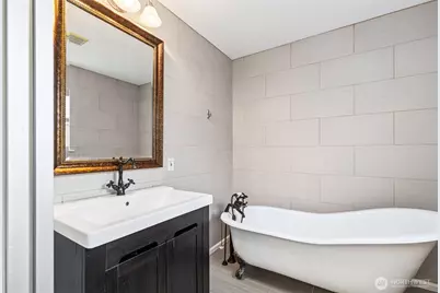 5907 40th Avenue SW #A, Seattle, WA 98136 - Photo 14