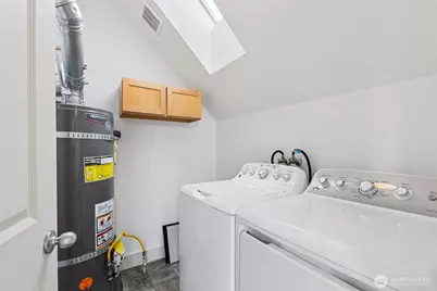 5907 40th Avenue SW #A, Seattle, WA 98136 - Photo 8