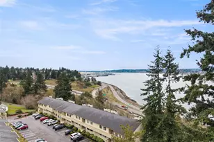 1700 W Sunn Fjord Ln, Bremerton, WA 98312 - Photo 2