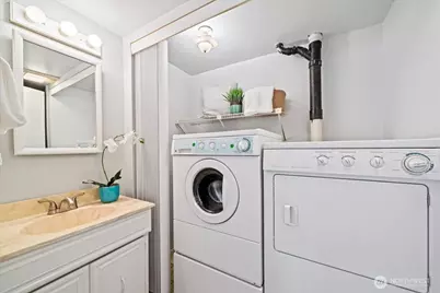 10901 NE 151st Street, Bothell, WA 98011 - Photo 20