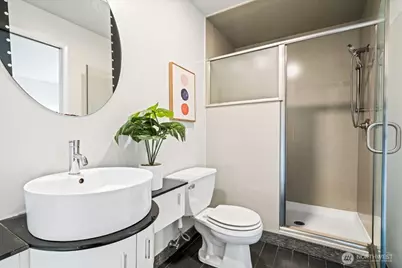 10901 NE 151st Street, Bothell, WA 98011 - Photo 14