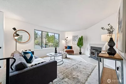 10901 NE 151st Street, Bothell, WA 98011 - Photo 2