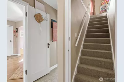 302 S Albert Street, Port Angeles, WA 98362 - Photo 24
