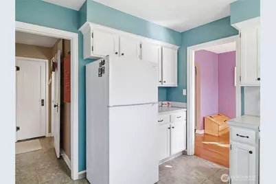 302 S Albert Street, Port Angeles, WA 98362 - Photo 16