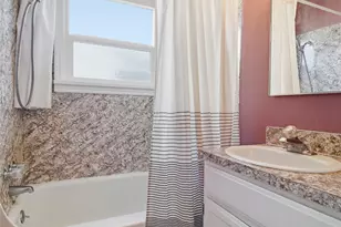 302 S Albert St, Port Angeles, WA 98362 - Photo 22