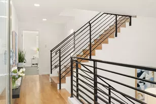 2455 Wickstrom Pl SW, Seattle, WA 98116 - Photo 2