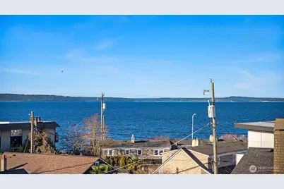 2455 Wickstrom Place SW, Seattle, WA 98116 - Photo 32