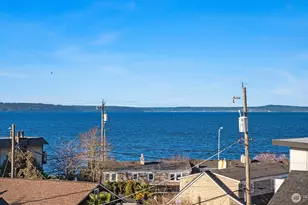 2455 Wickstrom Pl SW, Seattle, WA 98116 - Photo 32