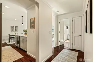 733 Lake St S, Kirkland, WA 98033 - Photo 6