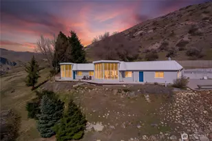71 Blue Grade Rd, East Wenatchee, WA 98802 - Photo 2