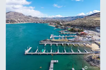 1240 W Woodin Ave #B10, Chelan, WA 98816 - Photo 8