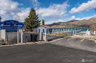 1240 W Woodin Ave, Chelan, WA 98816 - Photo 2