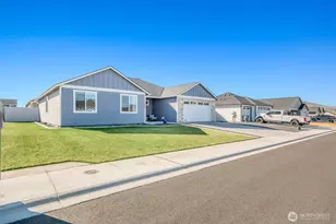 1006 6th Ave NE, Ephrata, WA 98823 - Photo 2