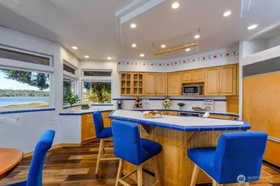 3250 E State Route 302, Belfair, WA 98528 - Photo 10