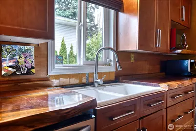 1555 Panorama Drive, Point Roberts, WA 98281 - Photo 16