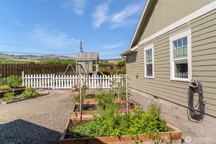 19 Cobb Ct, Malaga, WA 98828 - Photo 22