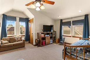 19 Cobb Ct, Malaga, WA 98828 - Photo 38