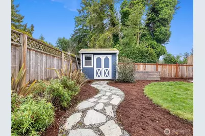 18604 105th Avenue NE, Bothell, WA 98011 - Photo 34