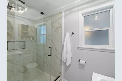 18604 105th Avenue NE, Bothell, WA 98011 - Photo 24