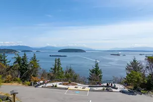 805 36th St, Anacortes, WA 98221 - Photo 34