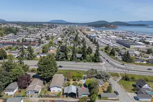 805 36th St, Anacortes, WA 98221 - Photo 28
