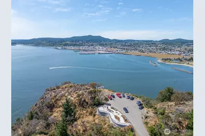 805 36th Street, Anacortes, WA 98221 - Photo 36