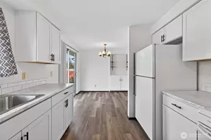 1031 N Laventure Rd, Mount Vernon, WA 98273 - Photo 10