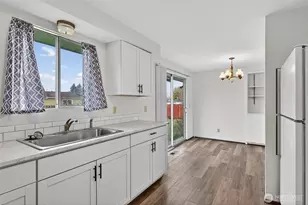 1031 N Laventure Rd, Mount Vernon, WA 98273 - Photo 8