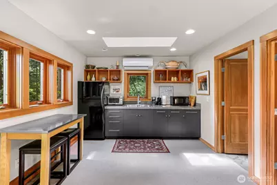 891 E Lake Samish Drive, Bellingham, WA 98229 - Photo 32