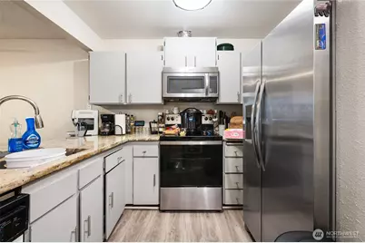 3201 S 208th Street, SeaTac, WA 98198 - Photo 22