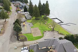 4713 N Island Dr, Bonney Lake, WA 98391 - Photo 26