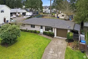 4713 N Island Dr, Bonney Lake, WA 98391 - Photo 32