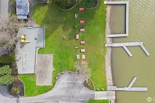 4713 N Island Dr, Bonney Lake, WA 98391 - Photo 30