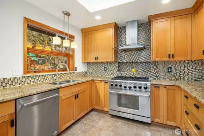 8909 172nd Street SE, Snohomish, WA 98296 - Photo 10