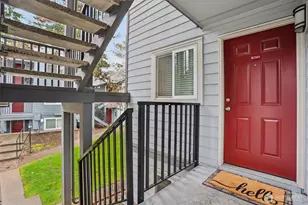 11103 NE 124th Ln, Kirkland, WA 98034 - Photo 2