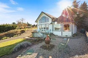 201 E Smith Cove Way, Shelton, WA 98584 - Photo 34