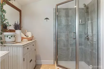 201 E Smith Cove Way, Shelton, WA 98584 - Photo 24