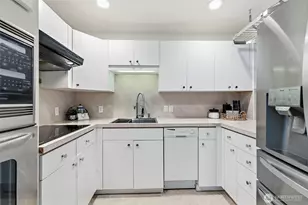 927 217th St SW, Bothell, WA 98021 - Photo 24