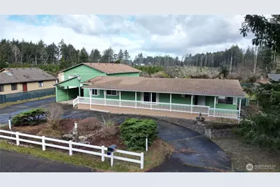 1529 229th Place, Ocean Park, WA 98640 - Photo 2