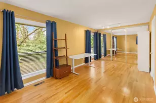 130 110th Pl SE, Bellevue, WA 98004 - Photo 12