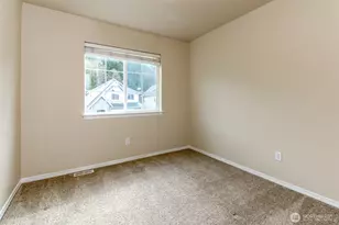17806 106th St E, Bonney Lake, WA 98391 - Photo 30
