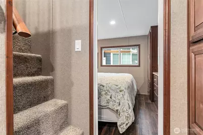 990 S Lake Whatcom Blvd #9, Sedro Woolley, WA 98284 - Photo 18