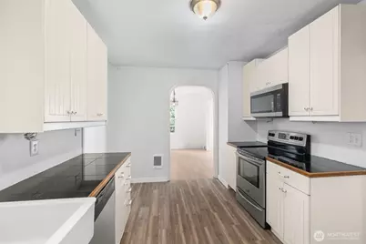 1036 Fowler Street, Raymond, WA 98577 - Photo 10