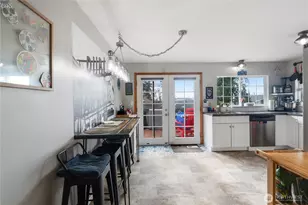 2825 E Crestline Dr, Bellingham, WA 98226 - Photo 20