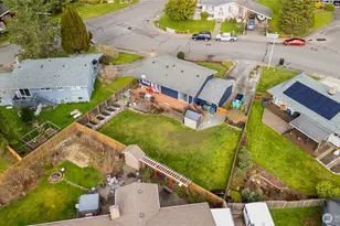 2825 E Crestline Dr, Bellingham, WA 98226 - Photo 4