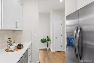 2217 Hoyt Ave, Everett, WA 98201 - Photo 12