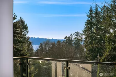 415 99th Avenue NE, Bellevue, WA 98004 - Photo 24